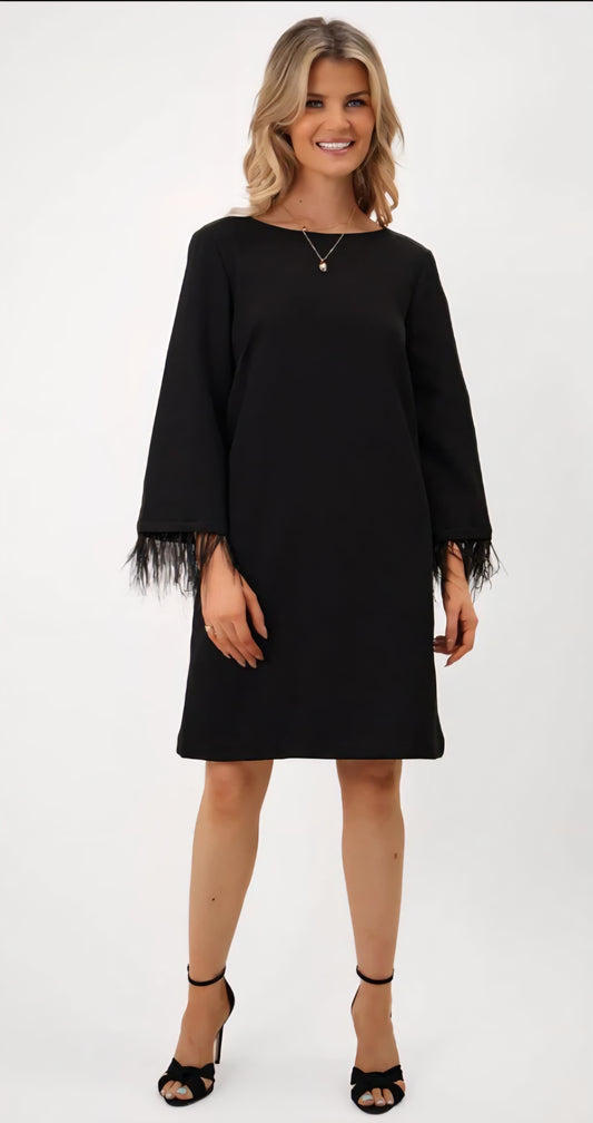 Kate & Pippa Vback shift dress